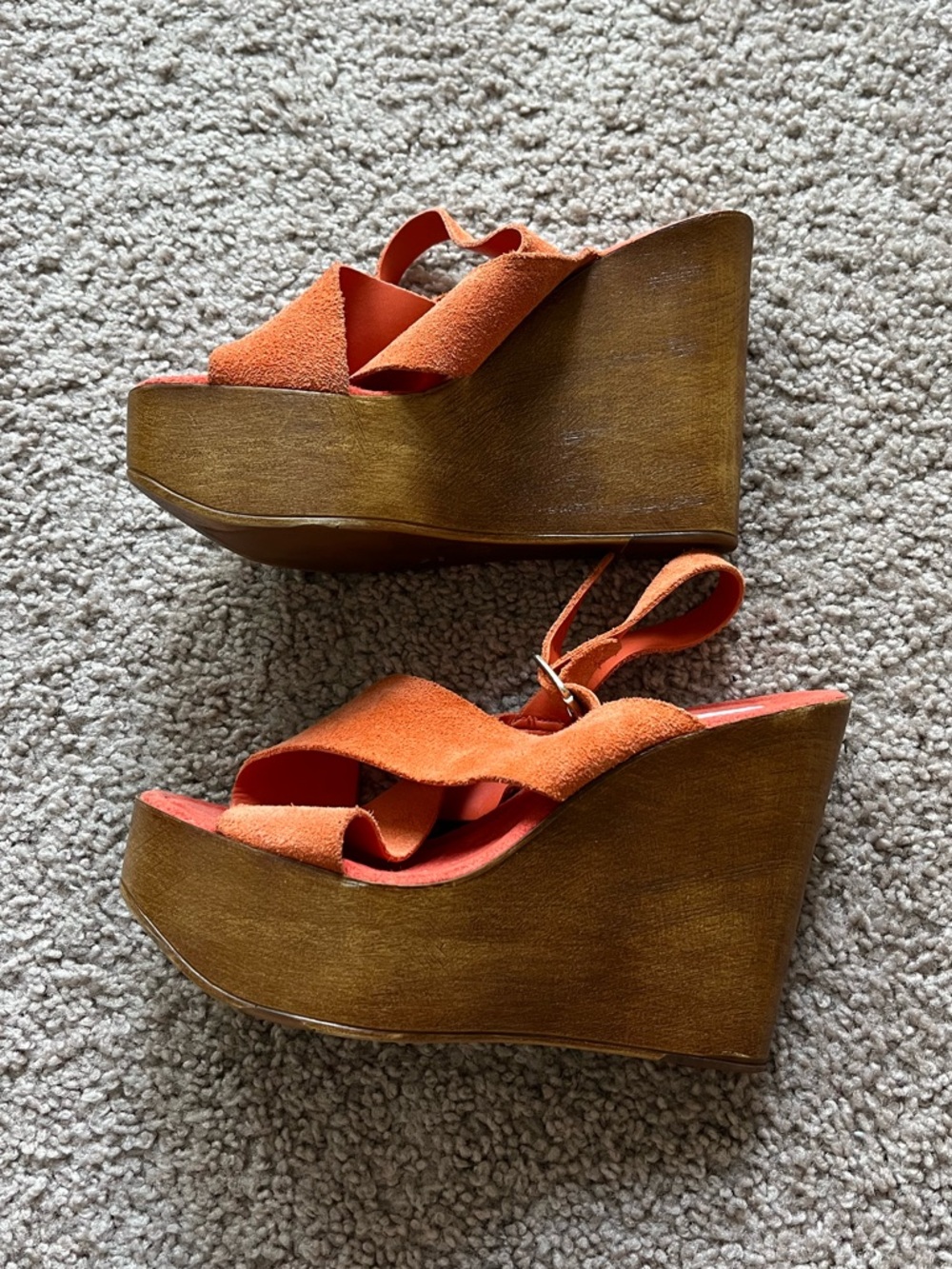 Steve Madden wood wedges